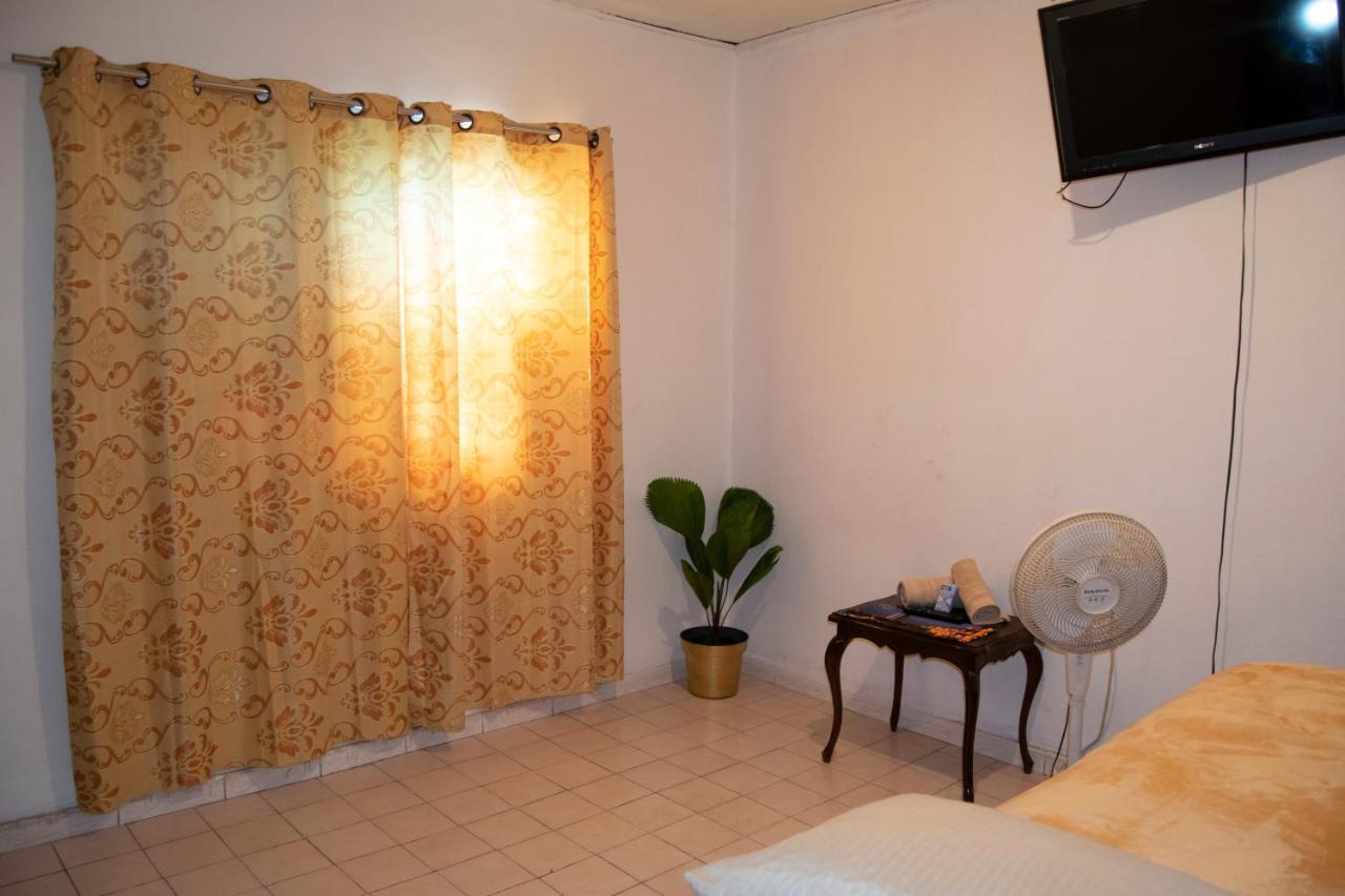 Cuartos Levana La Pazアパートメント エクステリア 写真
